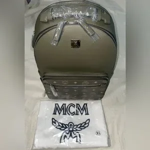 MCM | Bags | Nwt Mcm Stark Medium Sea Turtle Visetos Leather  display picture 3